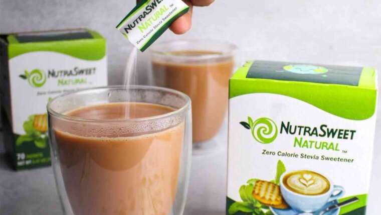 NutraSweet Natural™, a plant-based sweetener with zero calories and 100% pure tasting sweetness to enjoy in daily life launches